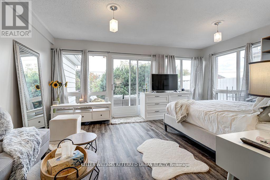 B - 707 Annland Street, Pickering, Ontario  L1W 1A9 - Photo 2 - E12894932