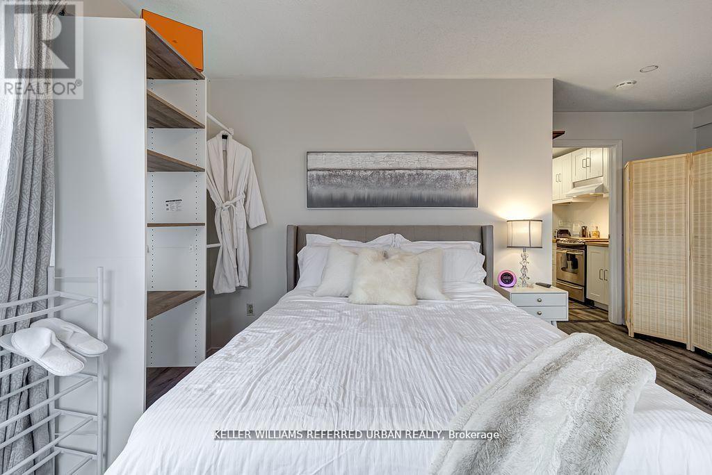 B - 707 Annland Street, Pickering, Ontario  L1W 1A9 - Photo 5 - E12894932