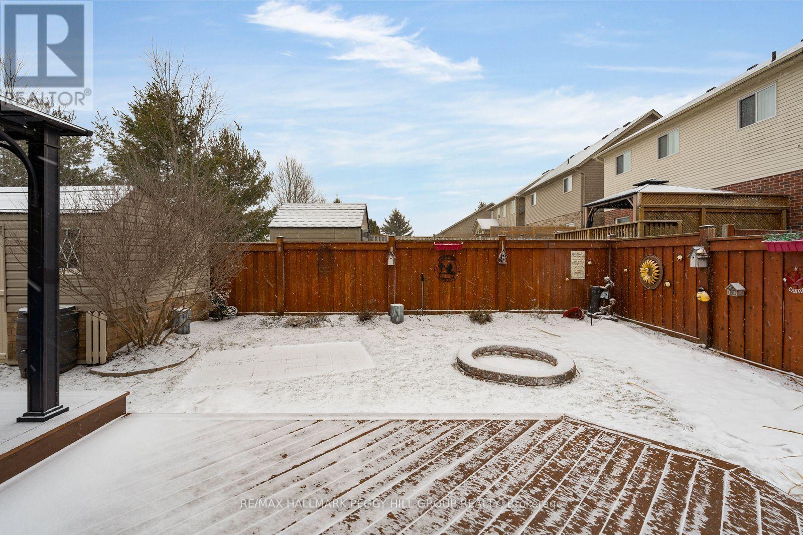 11 Red Cedar Lane, Essa, Ontario  L3W 0P5 - Photo 18 - N12894688