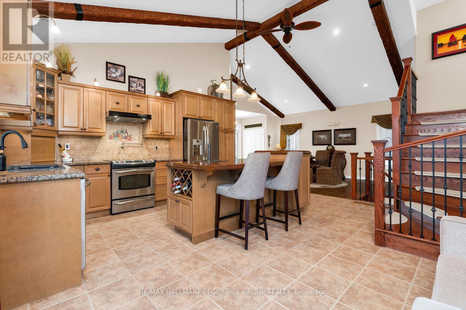 11 Red Cedar Lane, Essa, Ontario  L3W 0P5 - Photo 2 - N12894688