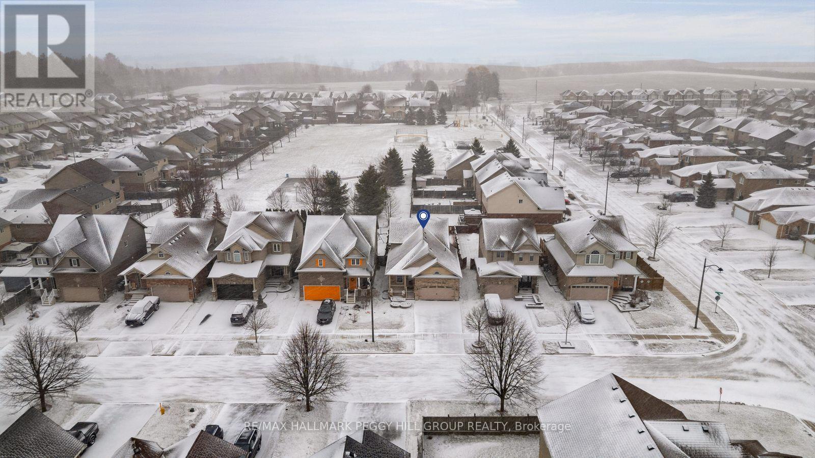 11 Red Cedar Lane, Essa, Ontario  L3W 0P5 - Photo 20 - N12894688