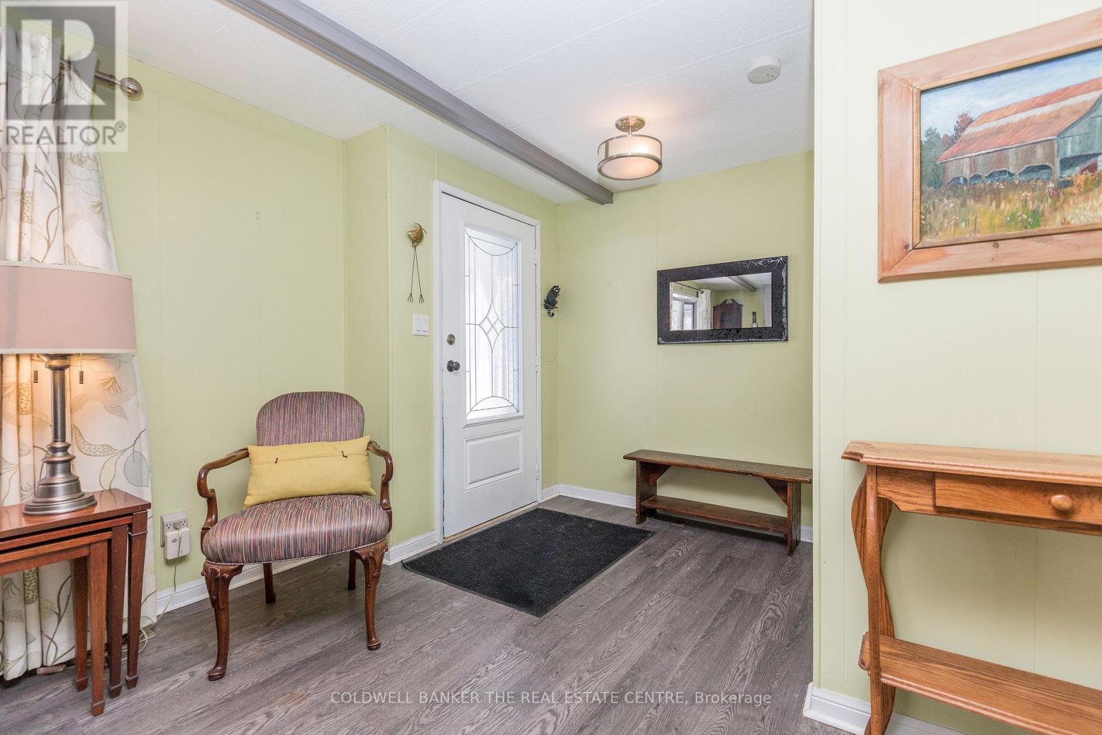 29 Main Street, Innisfil, Ontario  L9S 1L9 - Photo 4 - N12894702