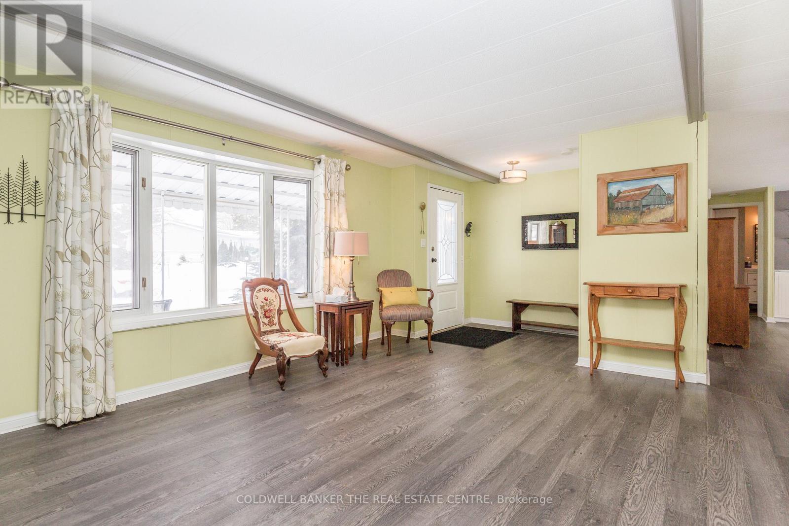 29 Main Street, Innisfil, Ontario  L9S 1L9 - Photo 5 - N12894702