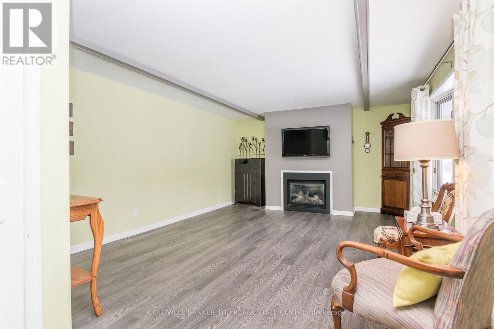 29 Main Street, Innisfil, Ontario  L9S 1L9 - Photo 6 - N12894702