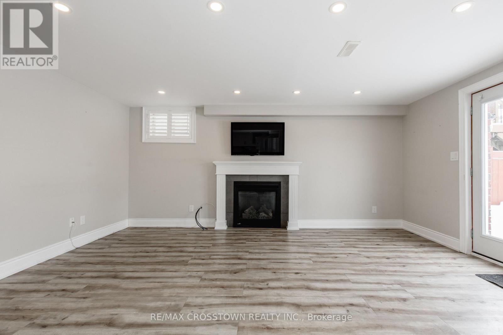 996 Booth Avenue, Innisfil, Ontario  L9S 0A4 - Photo 33 - N12894764