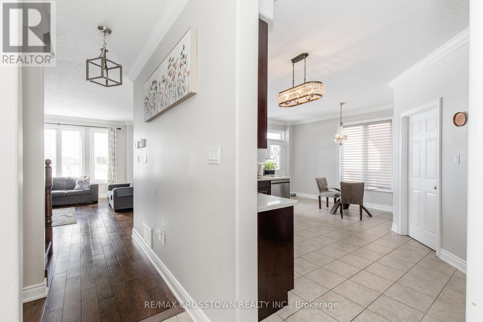 996 Booth Avenue, Innisfil, Ontario  L9S 0A4 - Photo 7 - N12894764