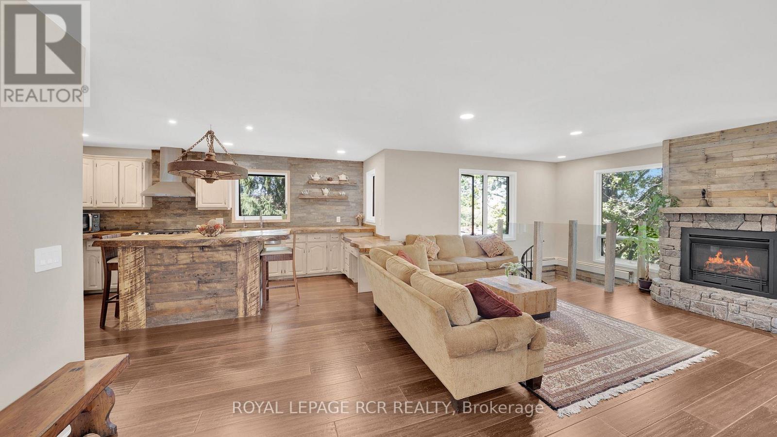 15735 Highway 27, King, Ontario  L0G 1T0 - Photo 43 - N12894806