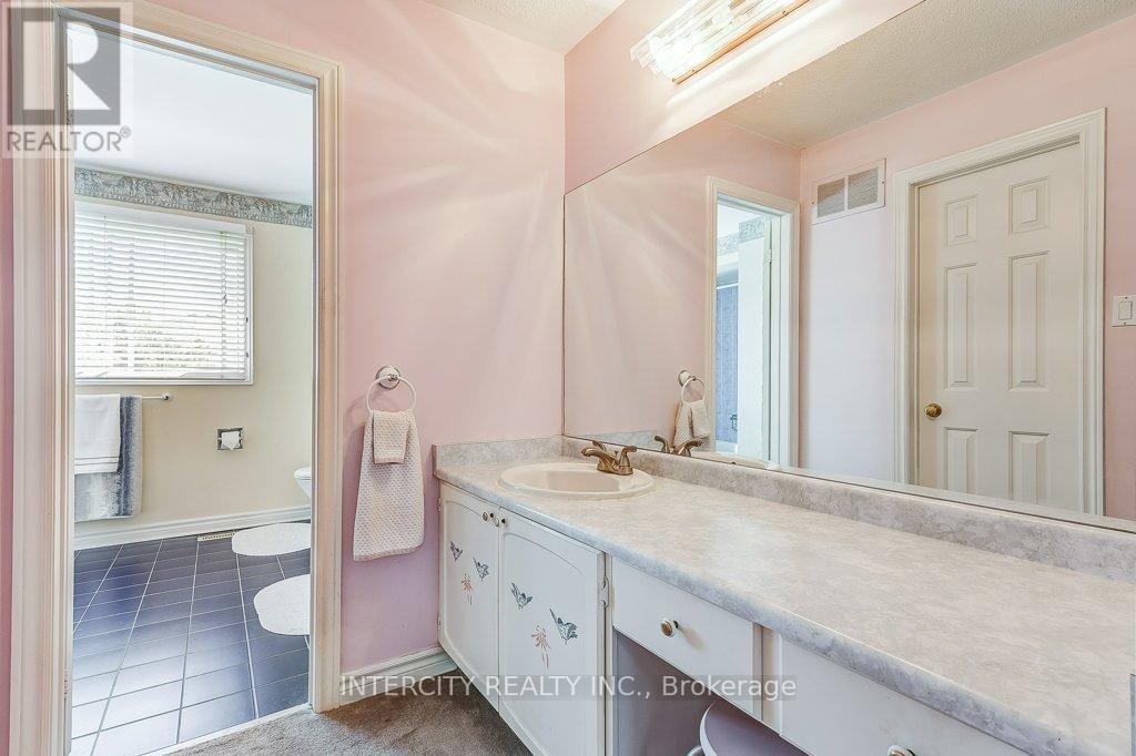 21 Marylebone Crescent, Richmond Hill, Ontario  L4E 2L5 - Photo 26 - N12894872