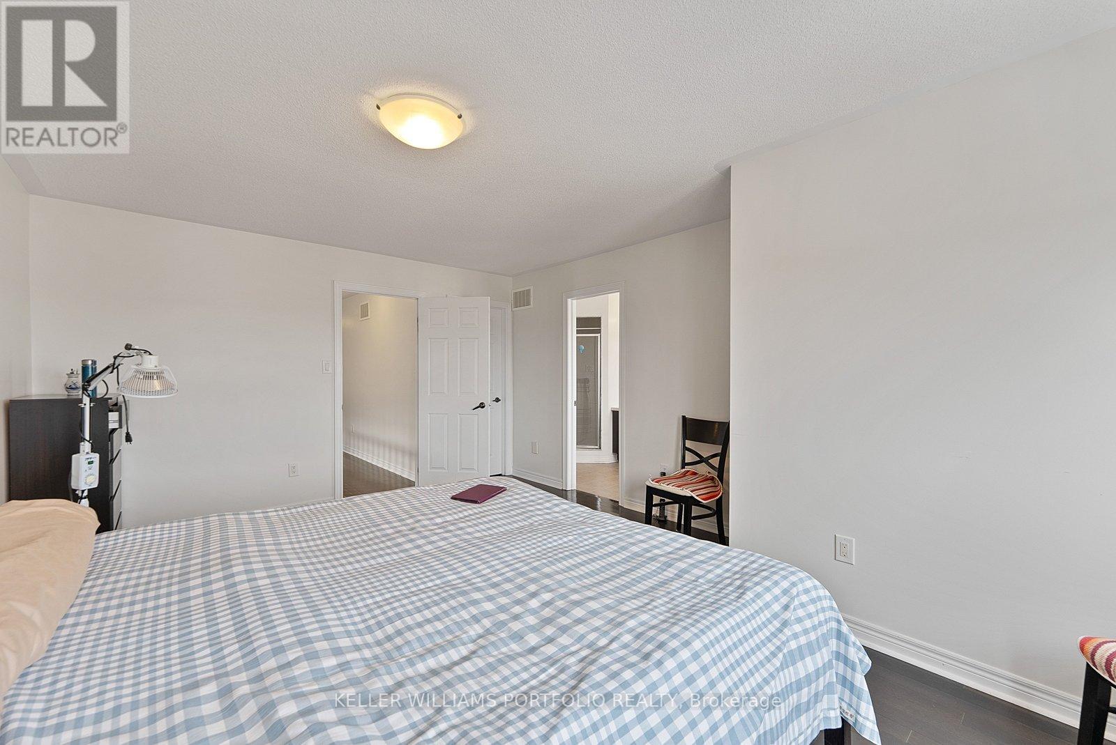 301 Oberfrick Avenue, Vaughan (Patterson), Ontario  L6A 0R5 - Photo 27 - N12894900