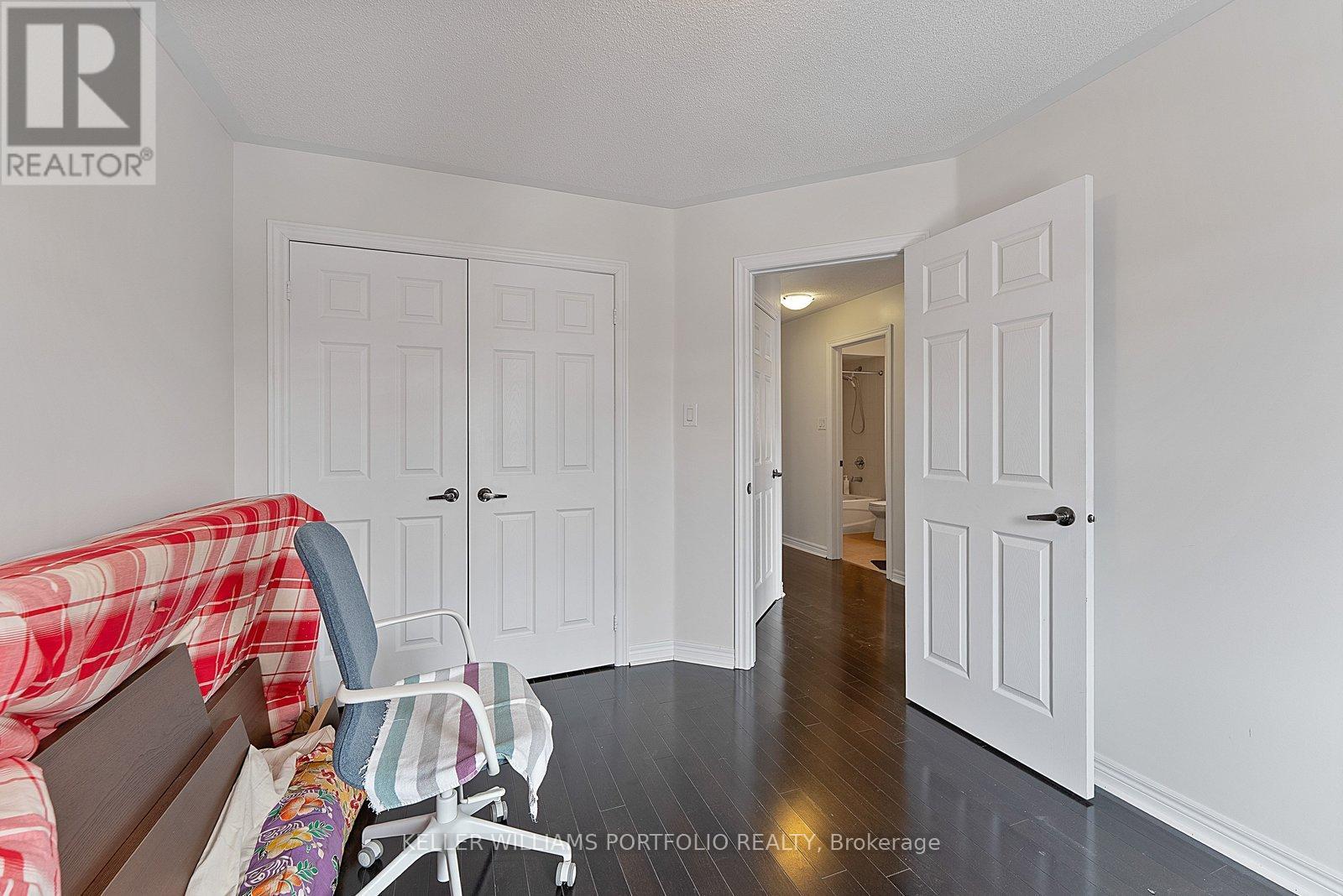 301 Oberfrick Avenue, Vaughan (Patterson), Ontario  L6A 0R5 - Photo 39 - N12894900