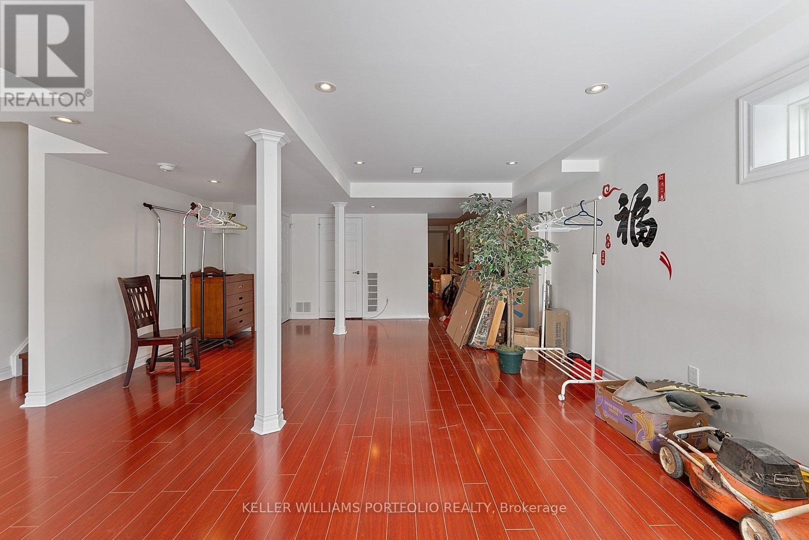 301 Oberfrick Avenue, Vaughan (Patterson), Ontario  L6A 0R5 - Photo 43 - N12894900