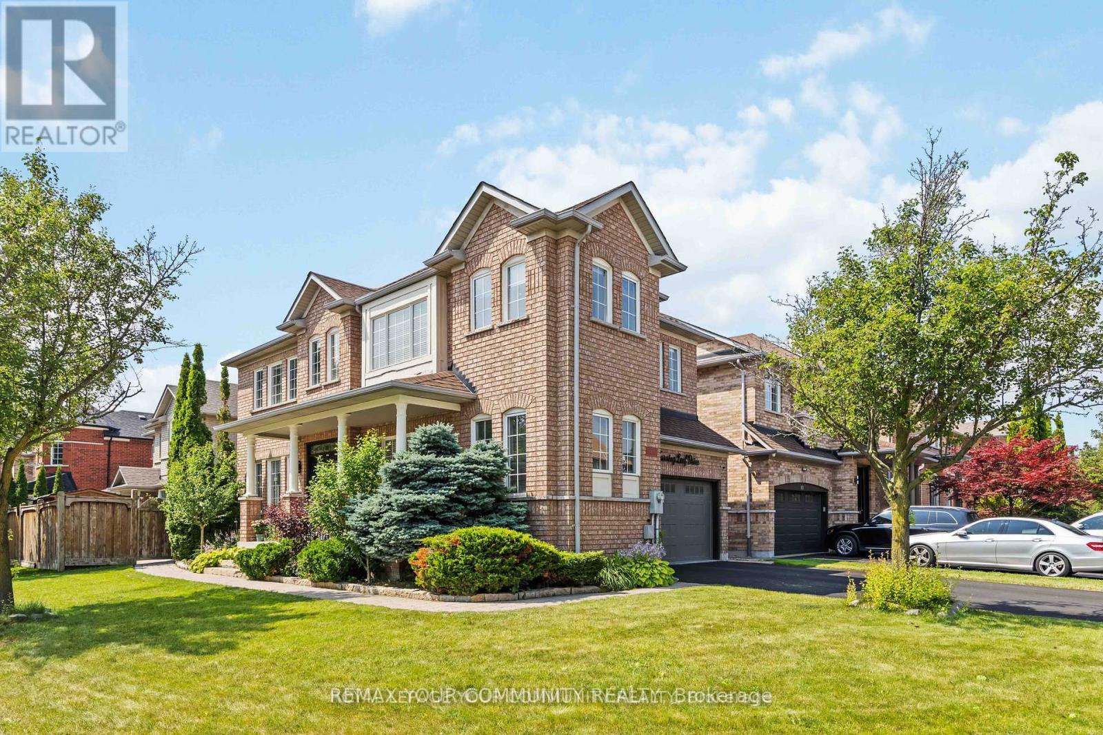 57 Turning Leaf Drive, Vaughan, Ontario  L4H 2J5 - Photo 2 - N12894944