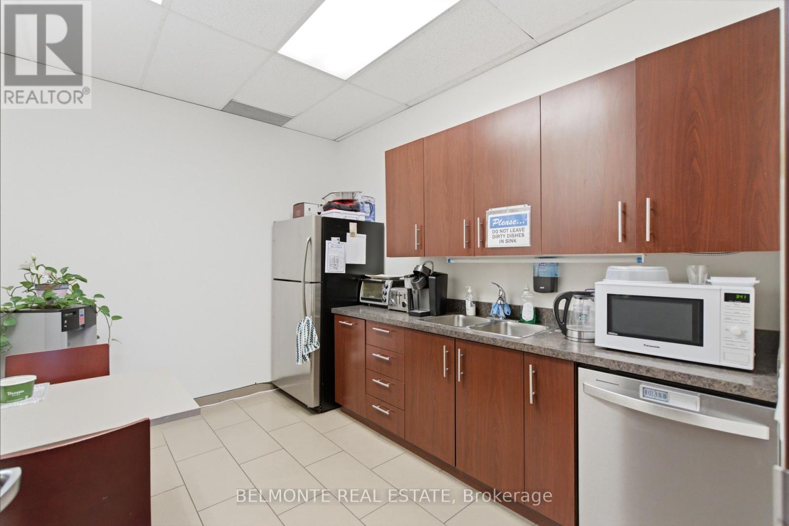 2nd & 3rd Floor - 17 King Street E, Oshawa (Central), Ontario  L1H 1A8 - Photo 30 - E12774592