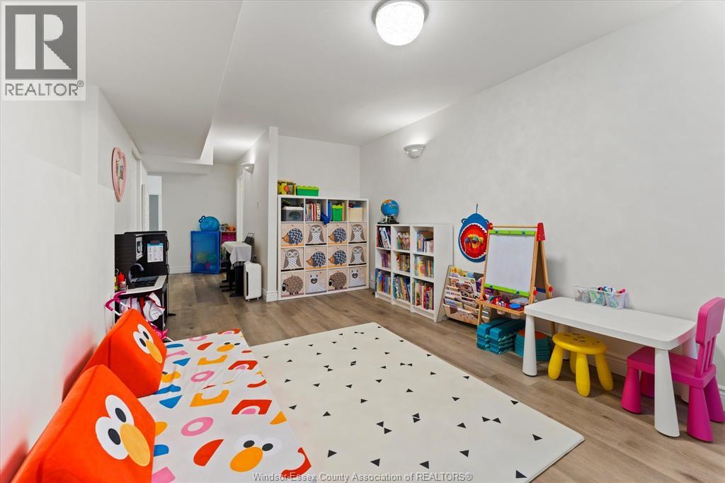 4241 Pioneer Avenue, Windsor, Ontario  N9G 2W9 - Photo 20 - 26005629