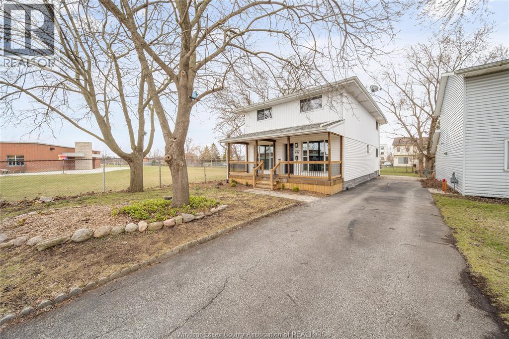 737 Charles Street, Windsor, Ontario  N8X 3G7 - Photo 2 - 26005610