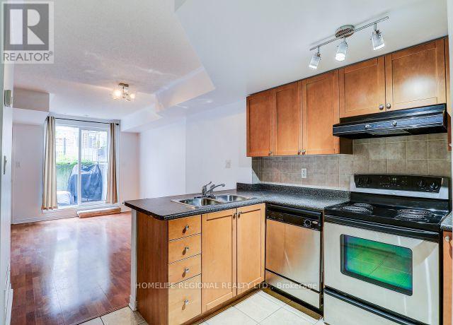 120 - 75 Turntable Crescent, Toronto, Ontario  M6H 4K8 - Photo 10 - W12894700