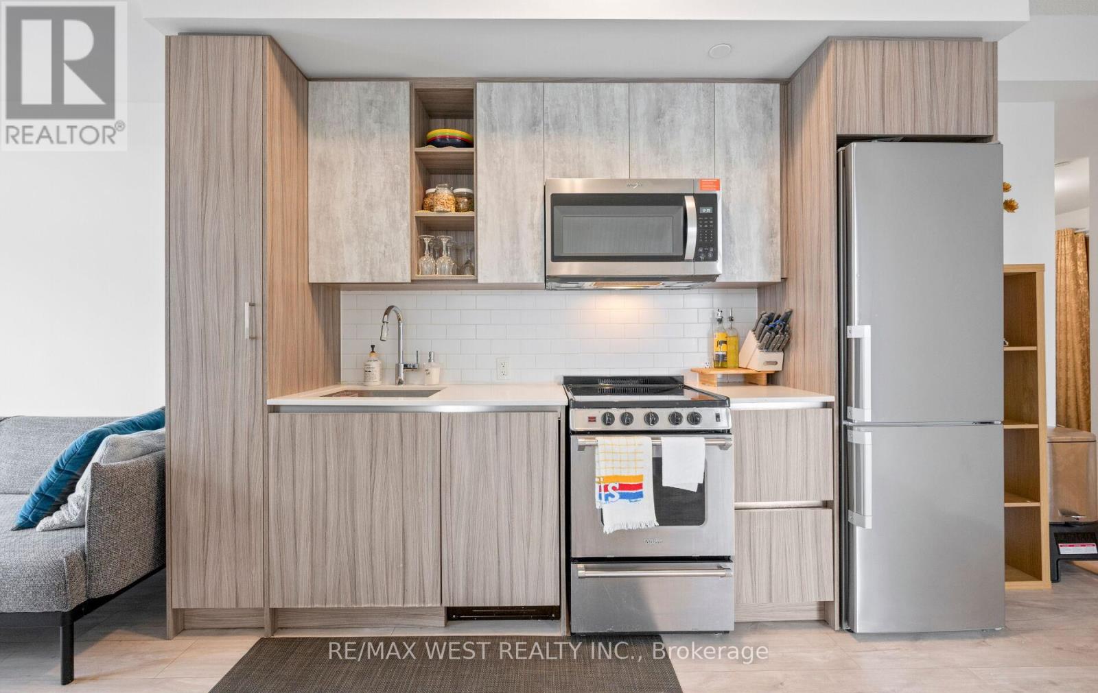 2702 - 251 Manitoba Street, Toronto, Ontario  M8Y 0C7 - Photo 14 - W12894726