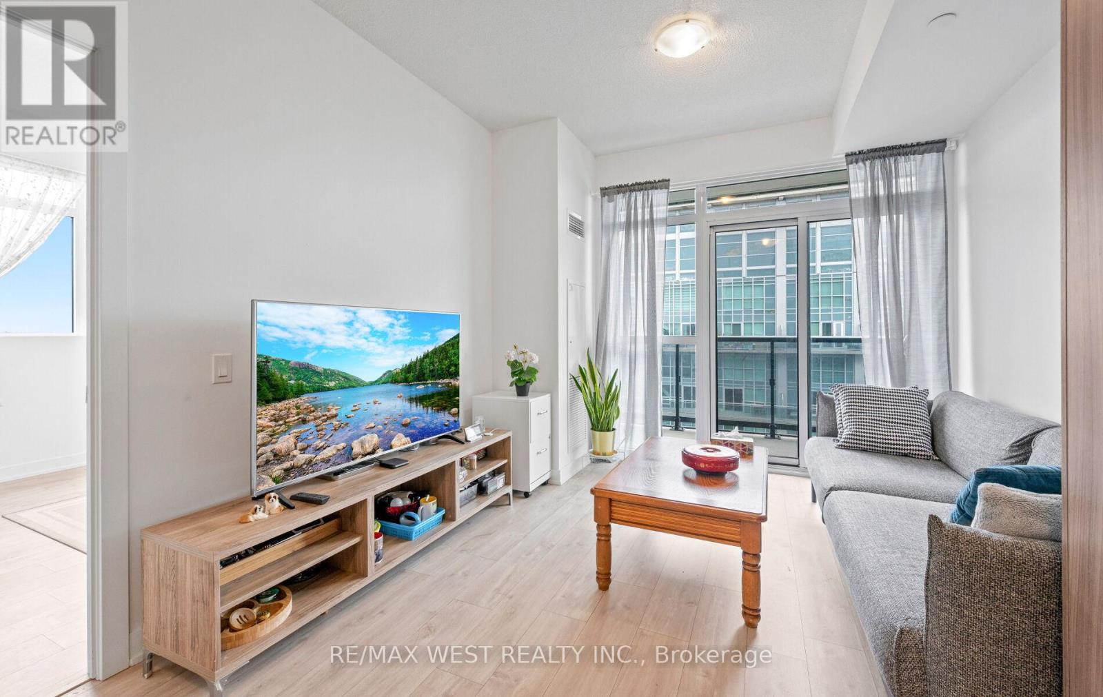 2702 - 251 Manitoba Street, Toronto, Ontario  M8Y 0C7 - Photo 16 - W12894726