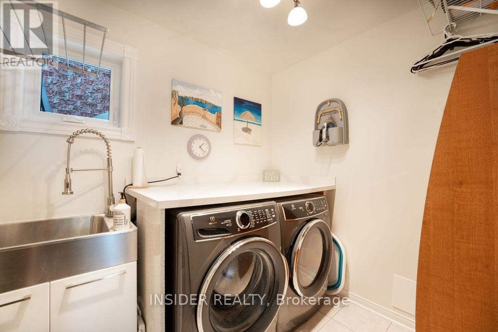 5409 Duchess Court, Burlington, Ontario  L7L 6Z4 - Photo 17 - W12894730