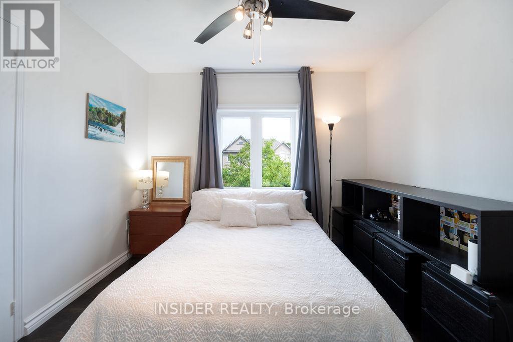 5409 Duchess Court, Burlington, Ontario  L7L 6Z4 - Photo 23 - W12894730