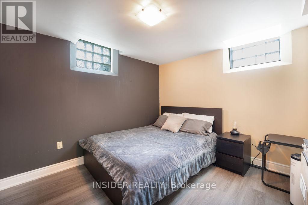 5409 Duchess Court, Burlington, Ontario  L7L 6Z4 - Photo 29 - W12894730