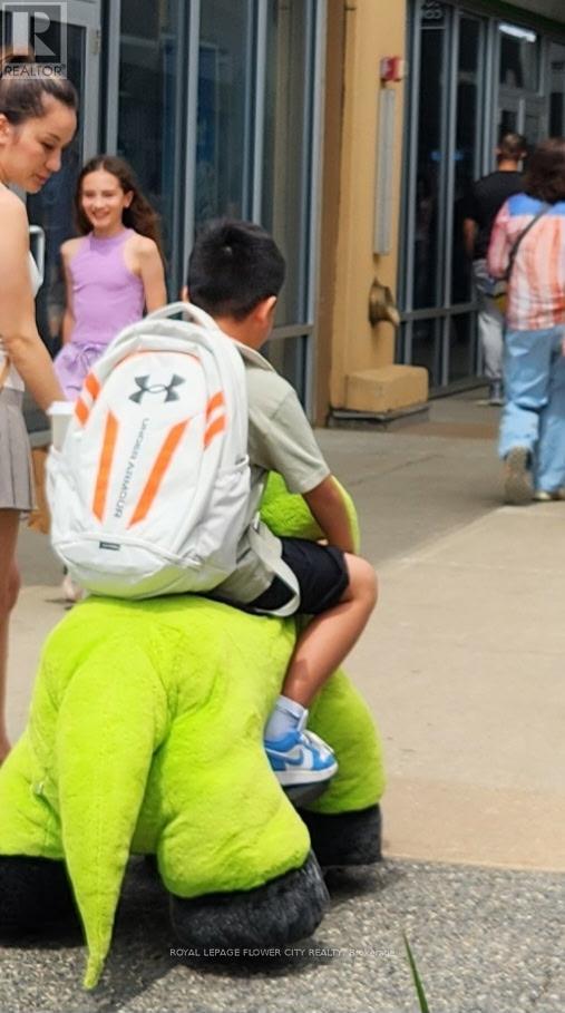 Tt35 - 13850 Steeles Avenue W, Halton Hills, Ontario  L7G 0J1 - Photo 12 - W12894744