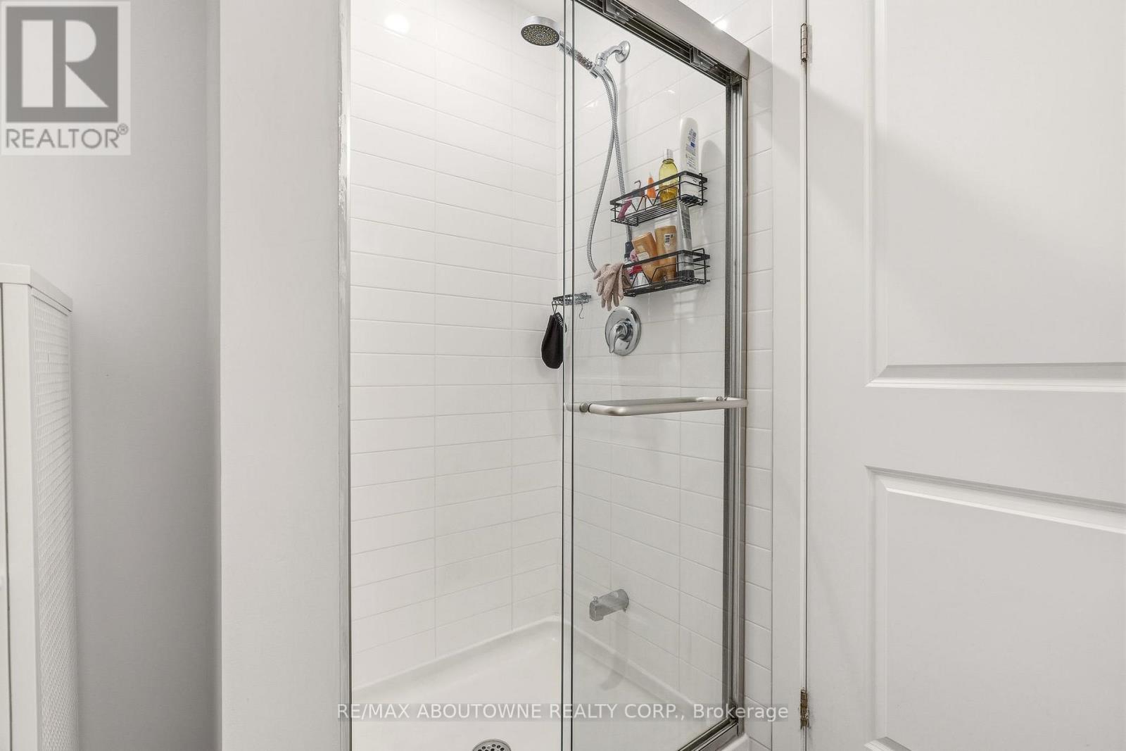 309 - 4040 Upper Middle Road, Burlington, Ontario  L7M 0H2 - Photo 6 - W12894772