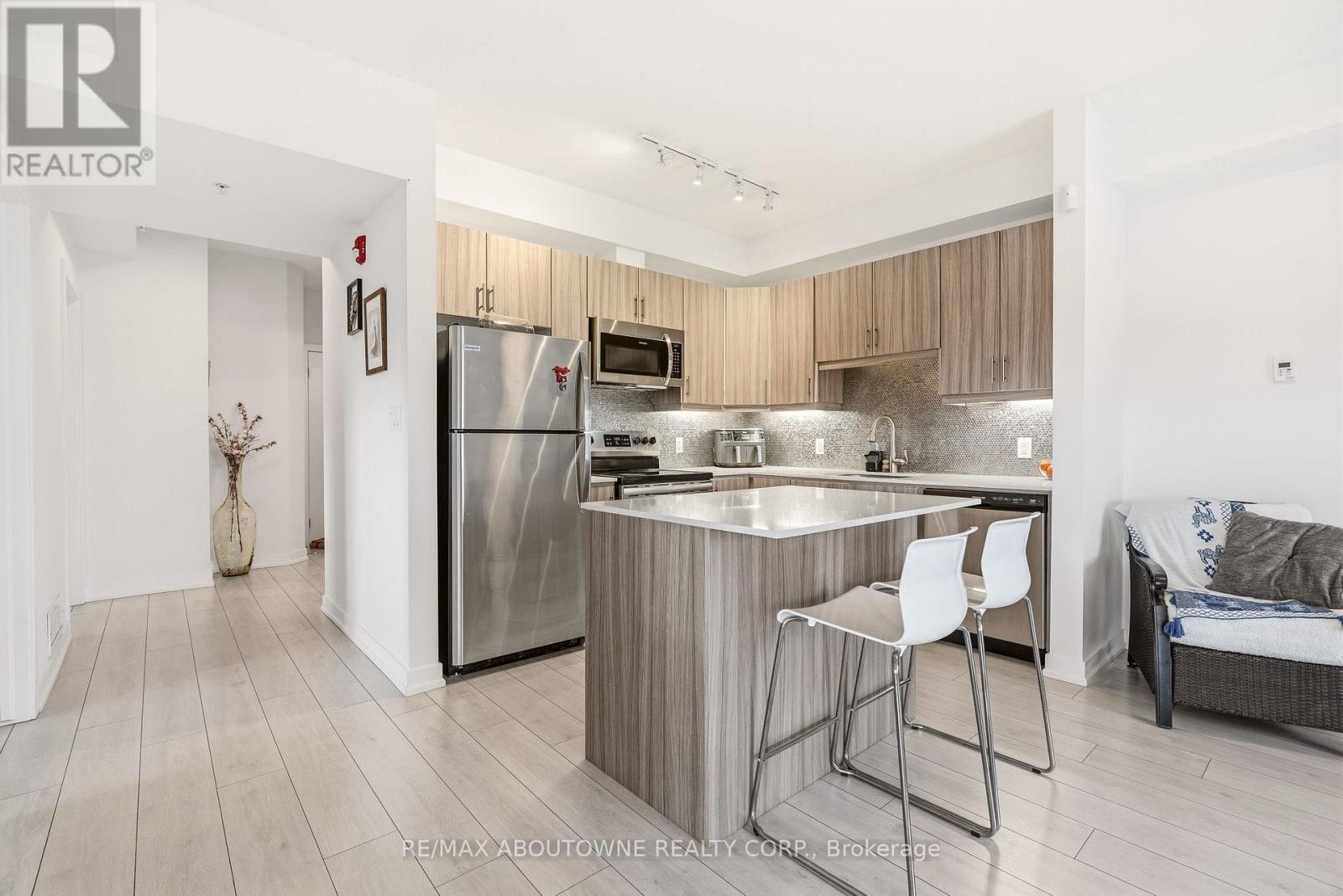 309 - 4040 Upper Middle Road, Burlington, Ontario  L7M 0H2 - Photo 9 - W12894772