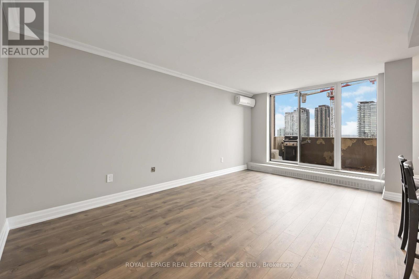 808 - 60 Southport Street, Toronto, Ontario  M6S 3N4 - Photo 10 - W12894810