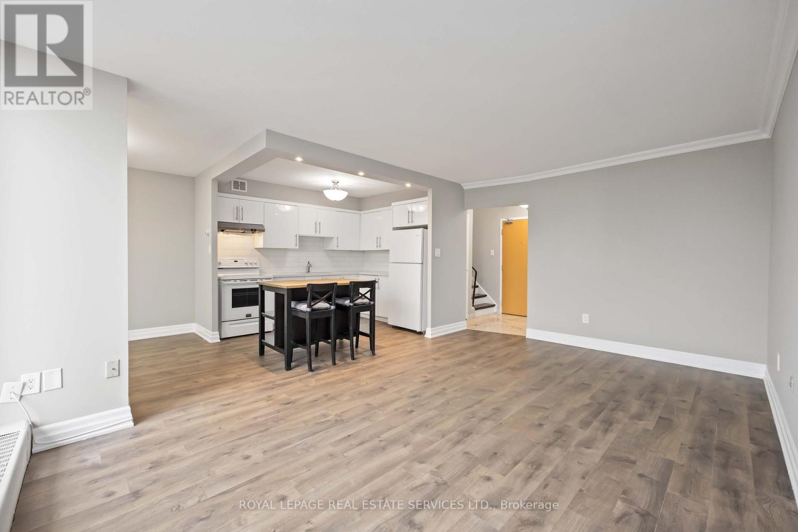 808 - 60 Southport Street, Toronto, Ontario  M6S 3N4 - Photo 12 - W12894810