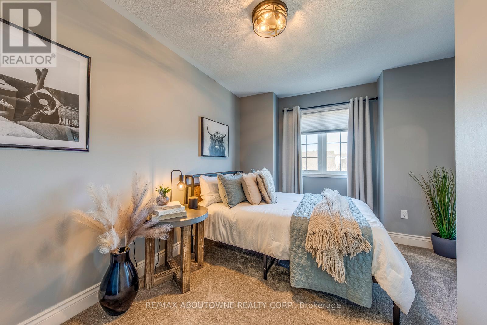 34 Palomino Trail, Halton Hills, Ontario  L7G 6E9 - Photo 30 - W12894824