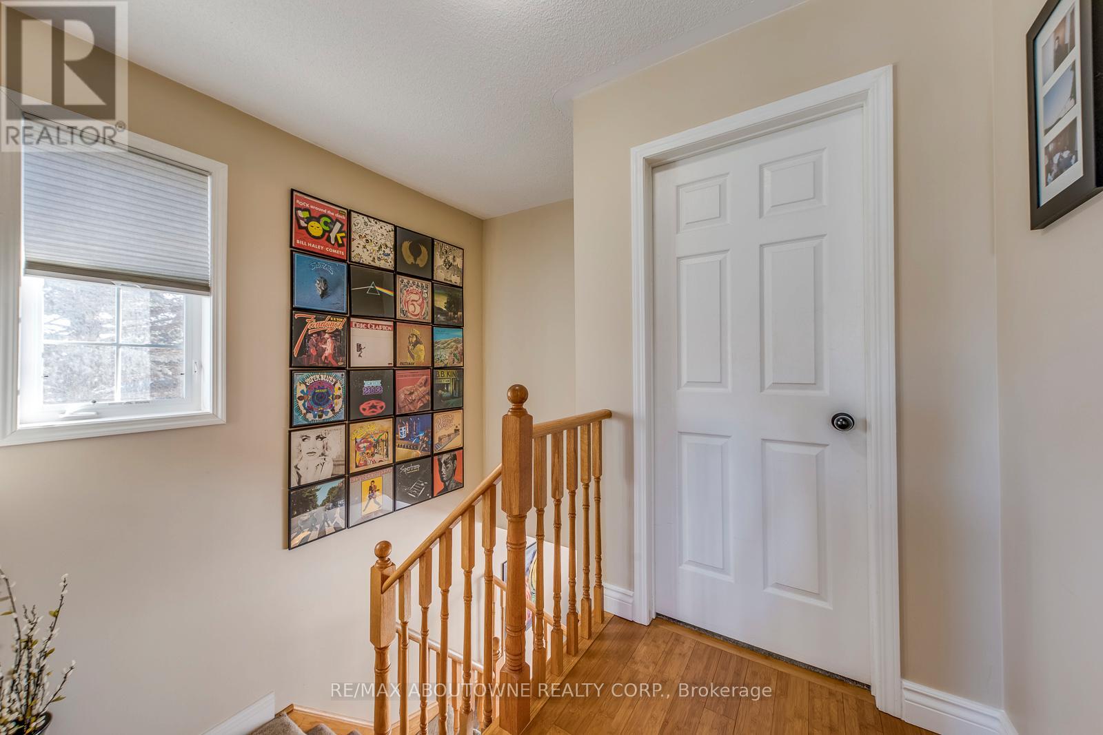 34 Palomino Trail, Halton Hills, Ontario  L7G 6E9 - Photo 34 - W12894824