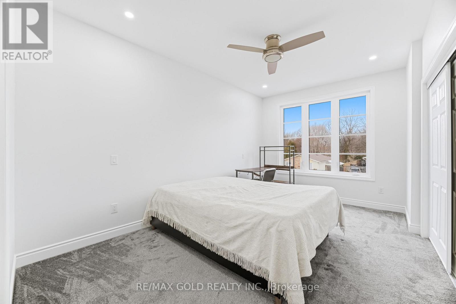 70 Mccraney Street W, Oakville, Ontario  L6H 1H4 - Photo 23 - W12894966