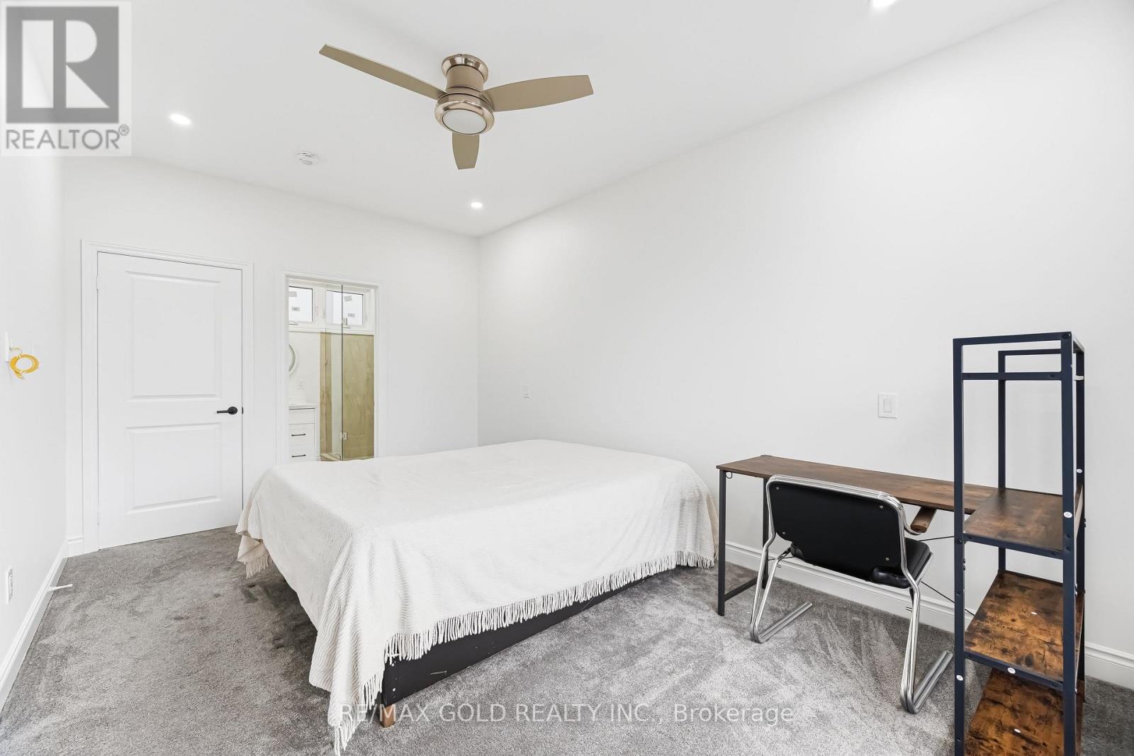 70 Mccraney Street W, Oakville, Ontario  L6H 1H4 - Photo 25 - W12894966