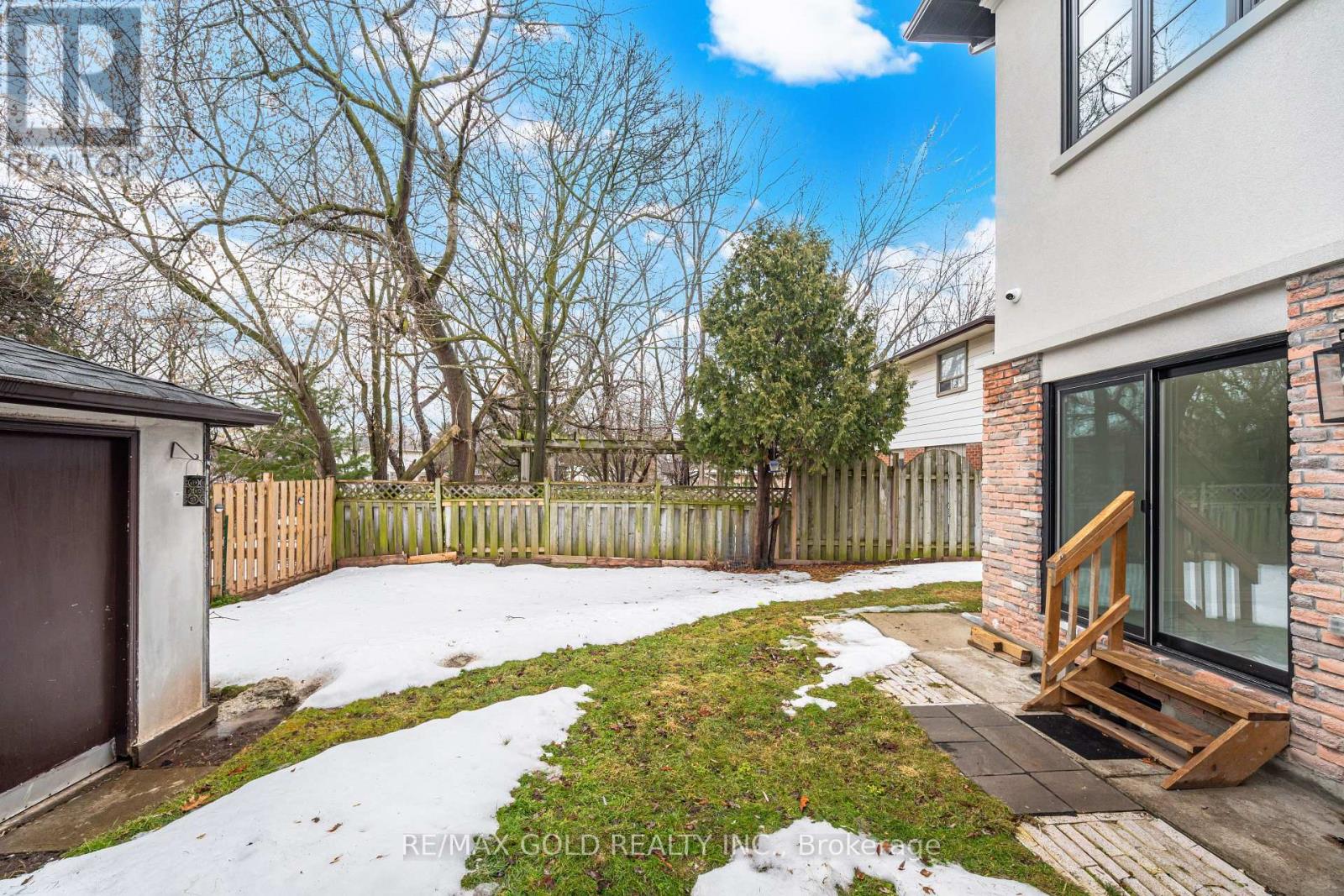 70 Mccraney Street W, Oakville, Ontario  L6H 1H4 - Photo 48 - W12894966