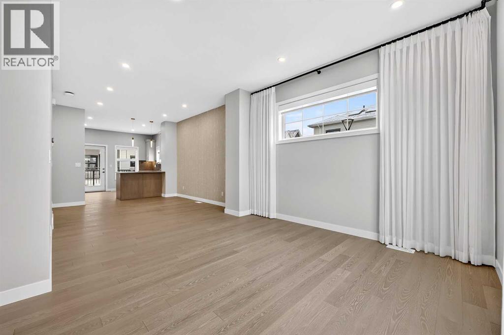 591 Mahogany Road SE, Calgary, Alberta  T3M 3Y3 - Photo 7 - A2277593