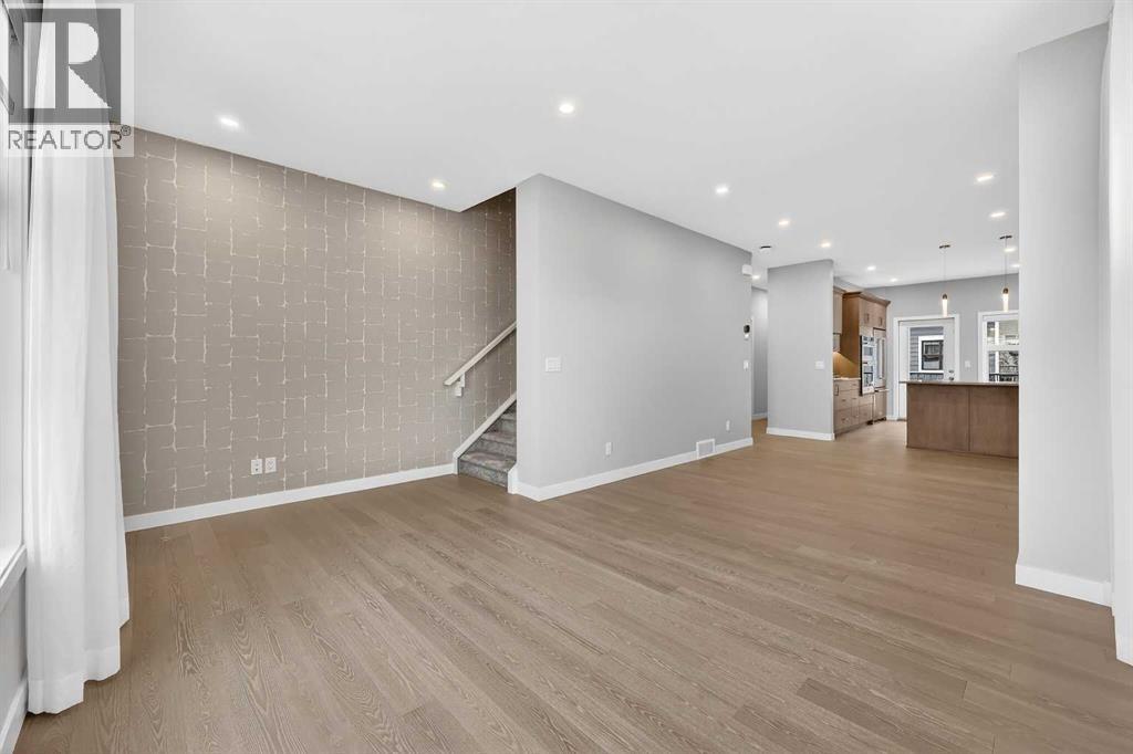 591 Mahogany Road SE, Calgary, Alberta  T3M 3Y3 - Photo 8 - A2277593