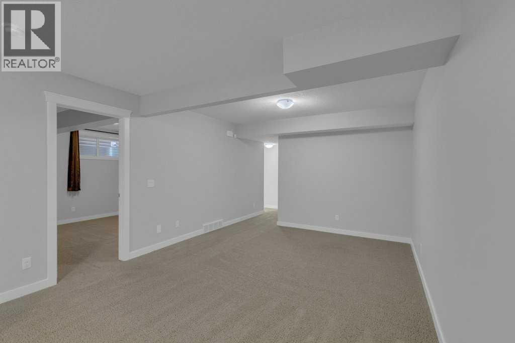 137 Willow Park N, Cochrane, Alberta  T4C 2N3 - Photo 21 - A2279897