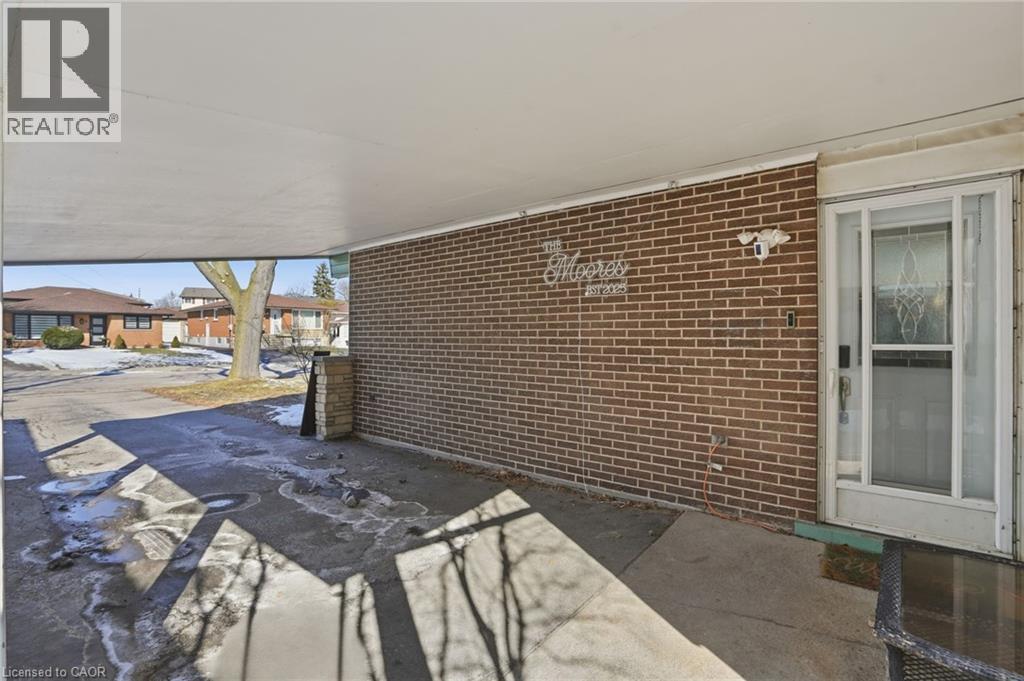 7 Rapallo Drive, Hamilton, Ontario  L8T 3X6 - Photo 4 - 40808426