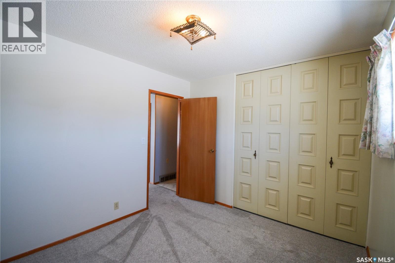 410 Central Avenue, Montmartre, Saskatchewan  S0G 3M0 - Photo 18 - SK030688