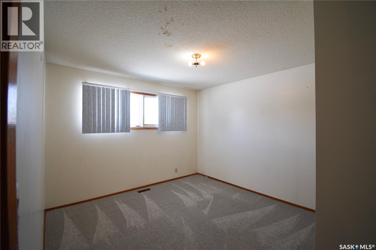 410 Central Avenue, Montmartre, Saskatchewan  S0G 3M0 - Photo 19 - SK030688