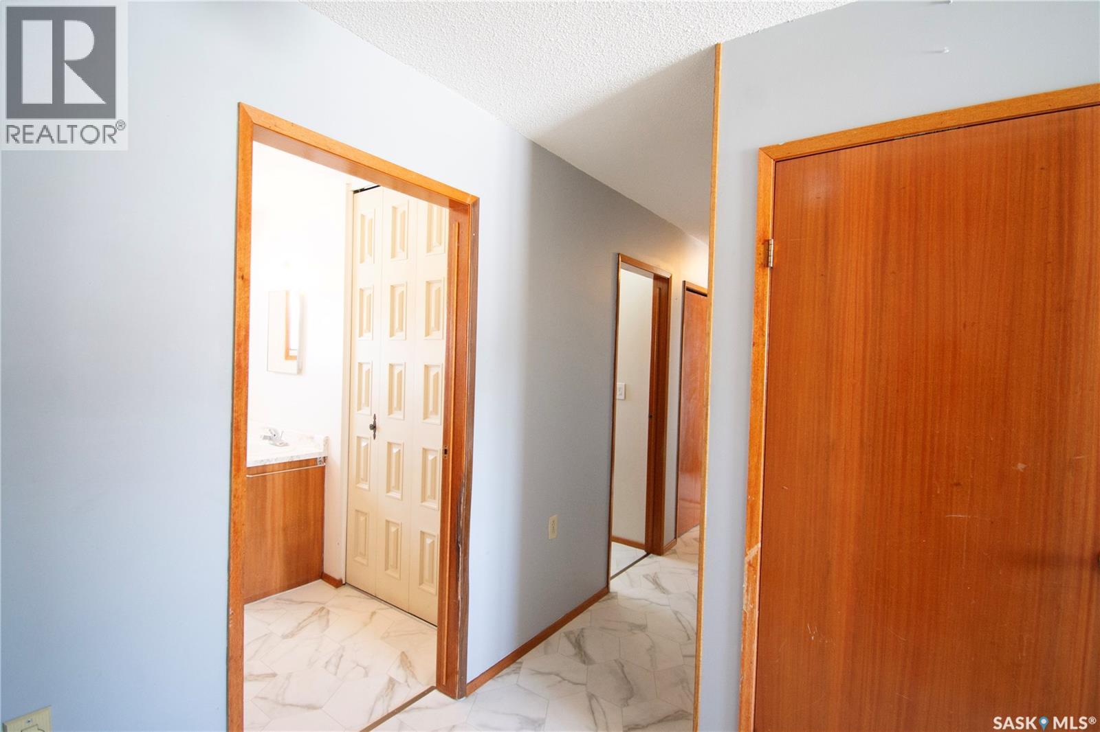 410 Central Avenue, Montmartre, Saskatchewan  S0G 3M0 - Photo 6 - SK030688