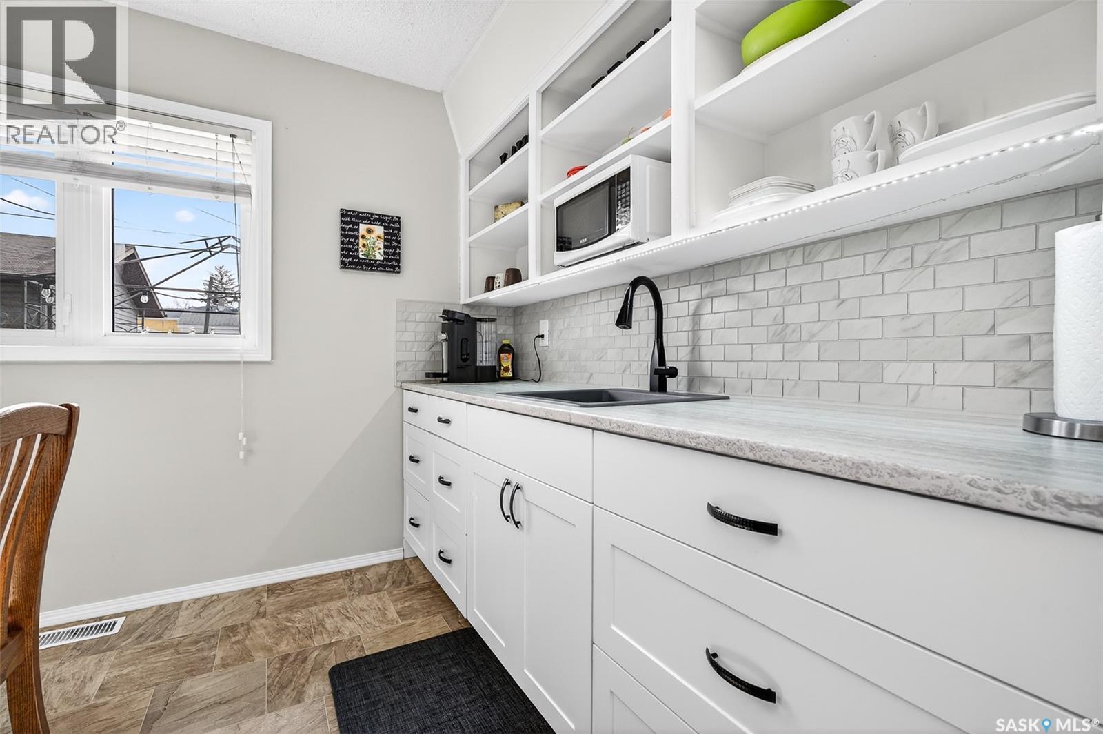 1239 Duffield Street W, Moose Jaw, Saskatchewan  S6H 5K2 - Photo 11 - SK030649