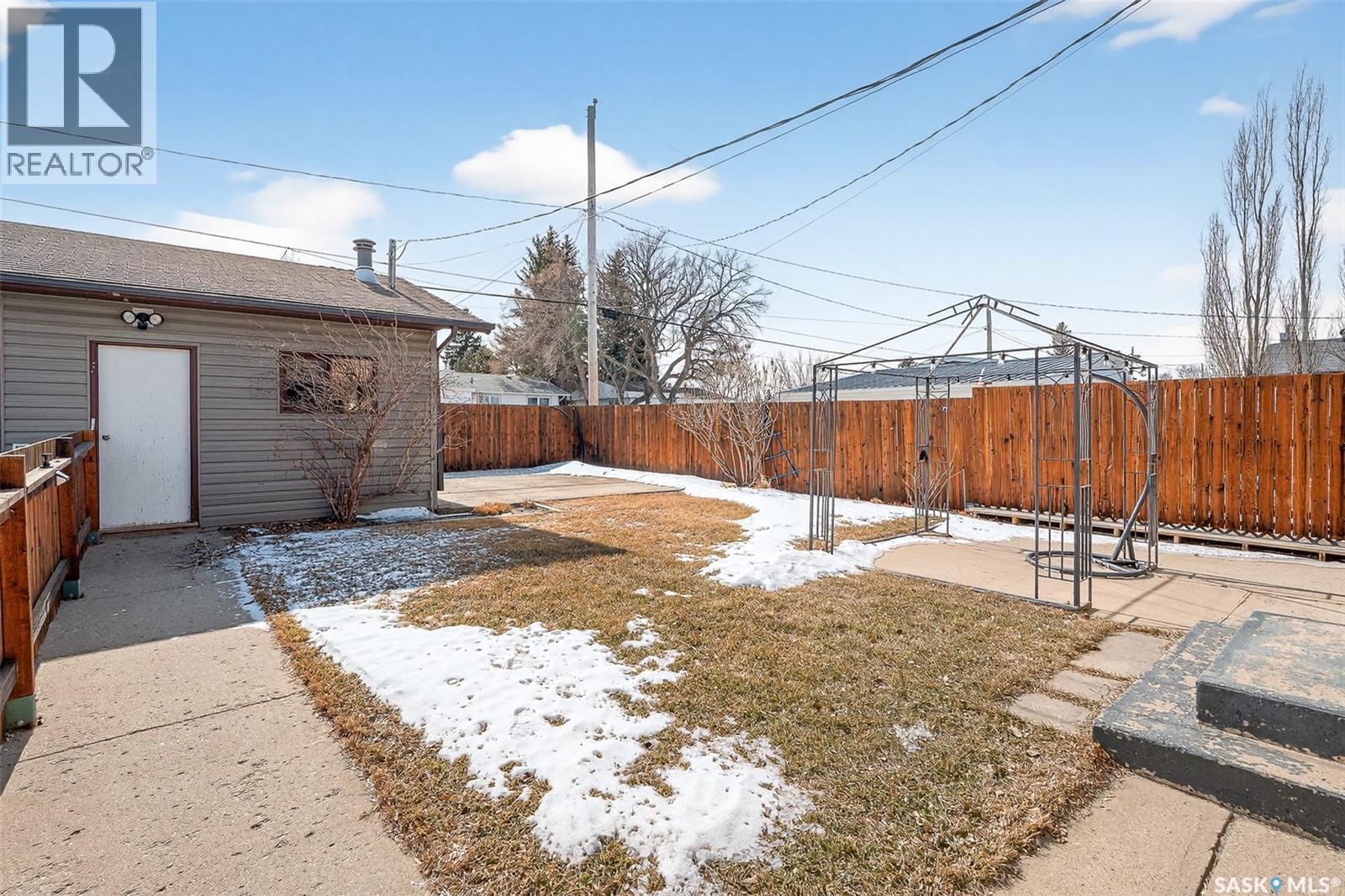 1239 Duffield Street W, Moose Jaw, Saskatchewan  S6H 5K2 - Photo 27 - SK030649