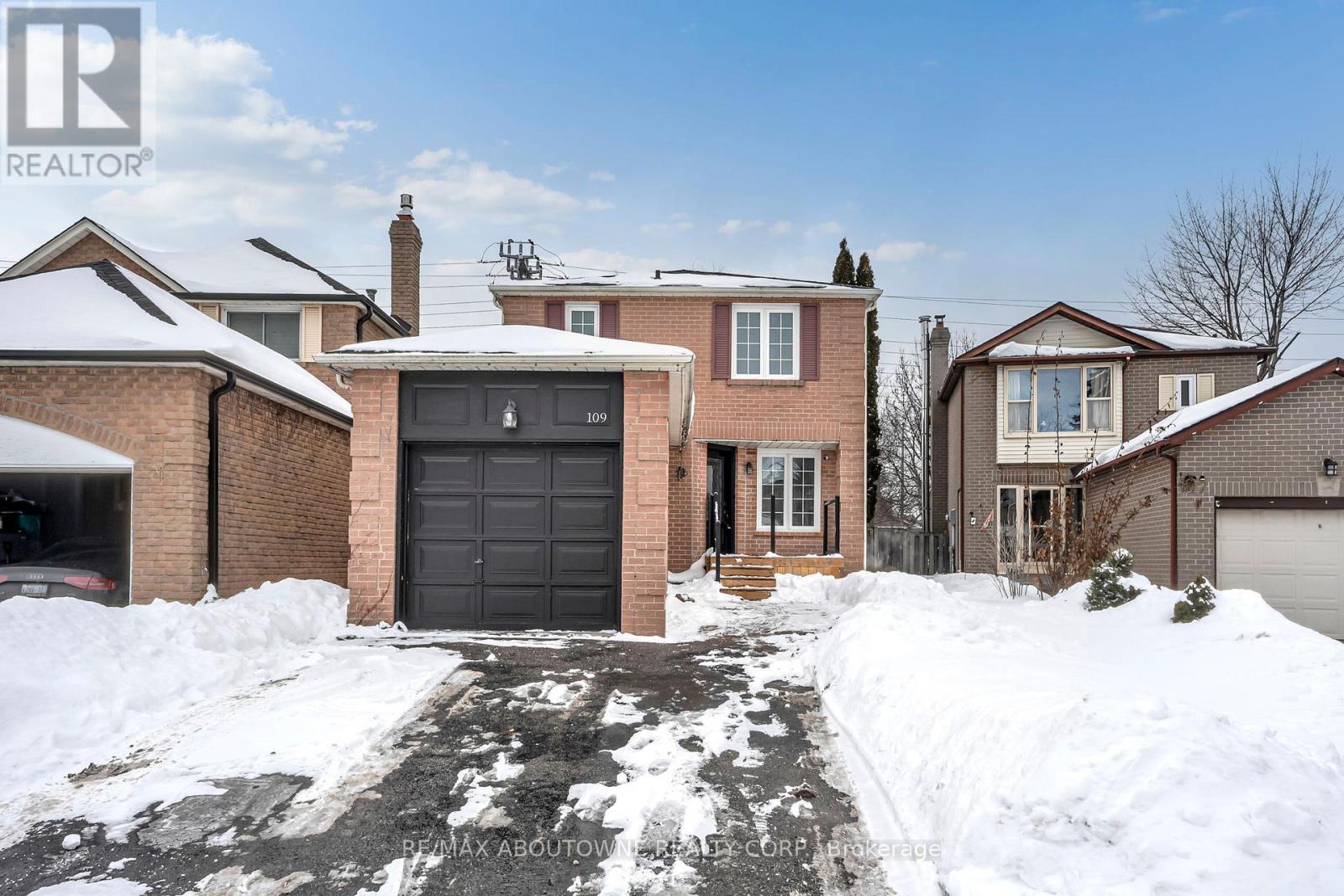 109 MILLINGTON CRESCENT, Ajax, Ontario