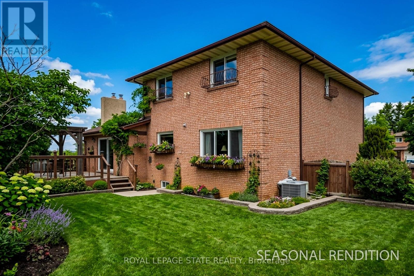 52 Elena Court, Hamilton, Ontario  L9C 7P7 - Photo 6 - X12894724