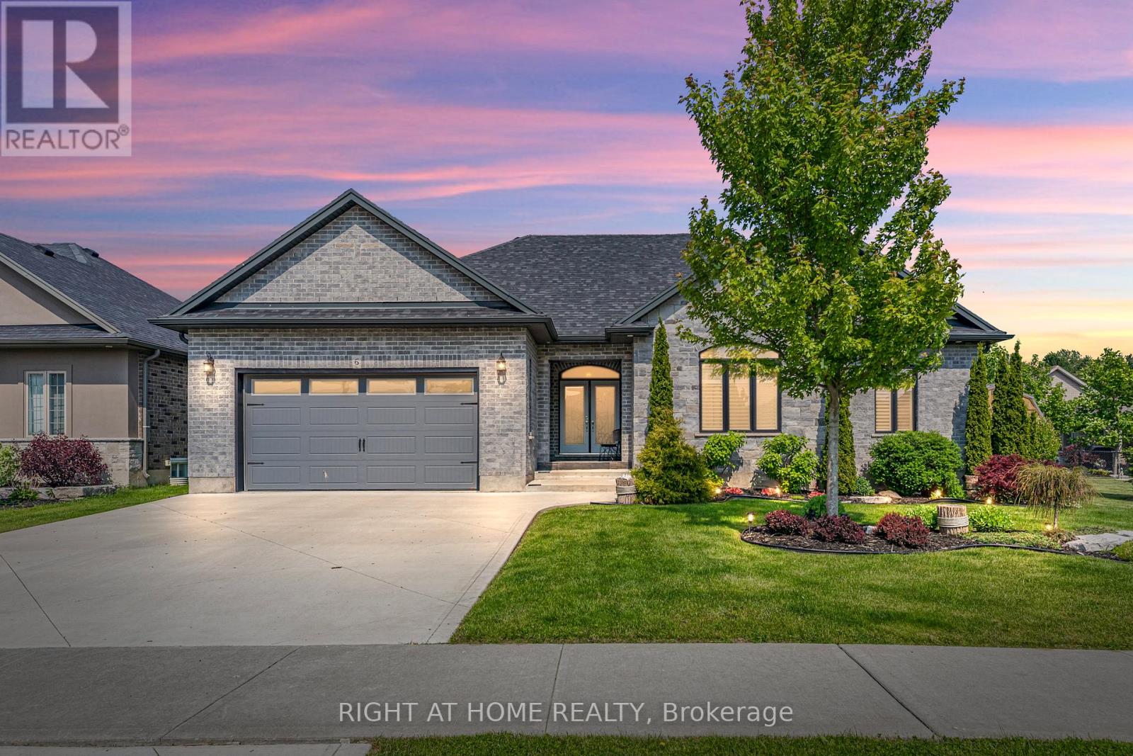 6 BLUENOSE DRIVE, Norfolk, Ontario