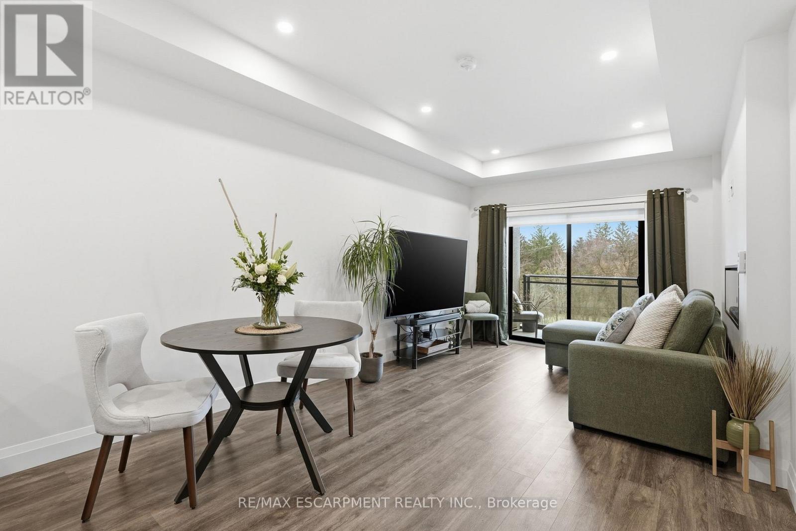 201 - 30 Hamilton Street S, Hamilton, Ontario  L8B 1V8 - Photo 15 - X12894790