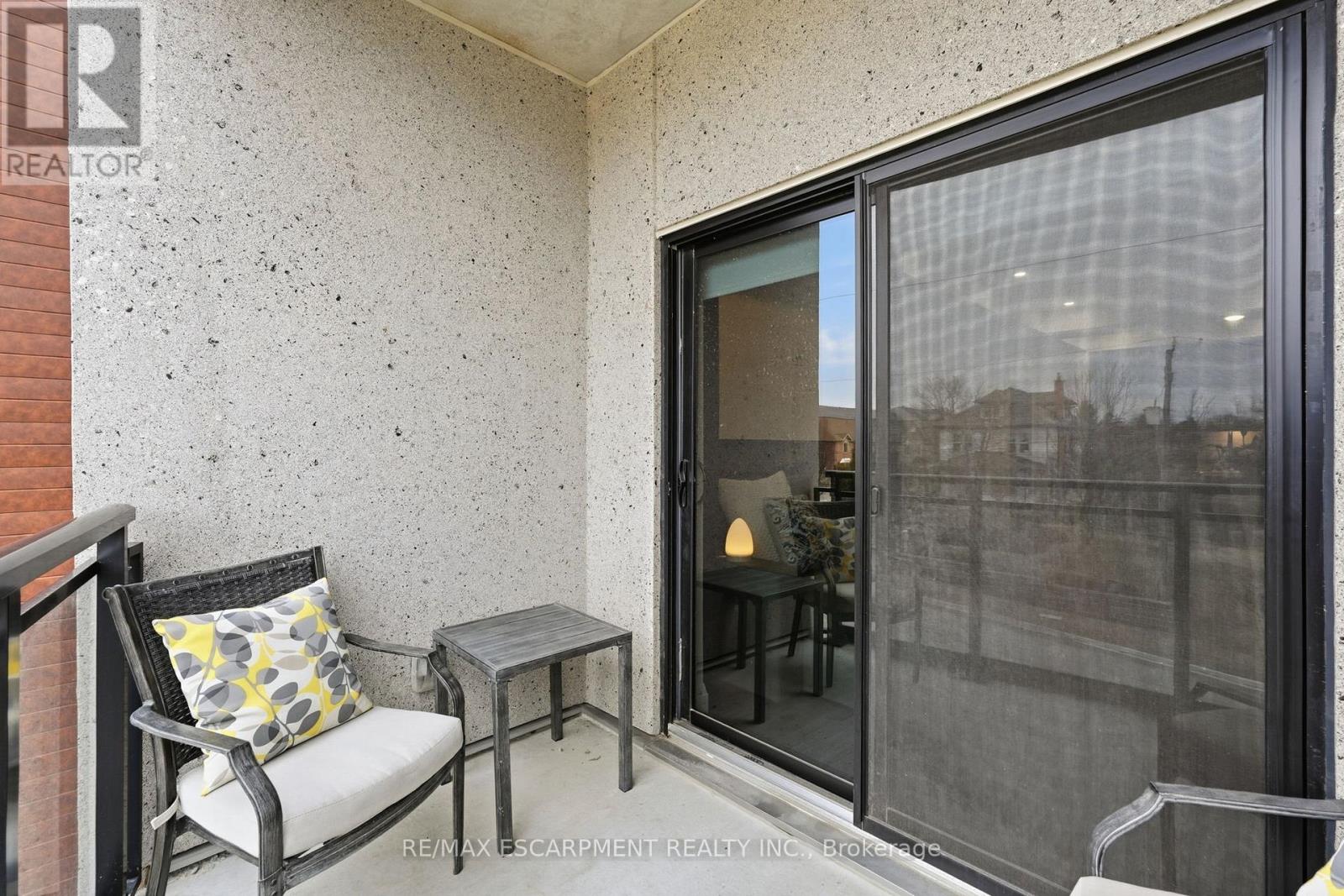 201 - 30 Hamilton Street S, Hamilton, Ontario  L8B 1V8 - Photo 20 - X12894790