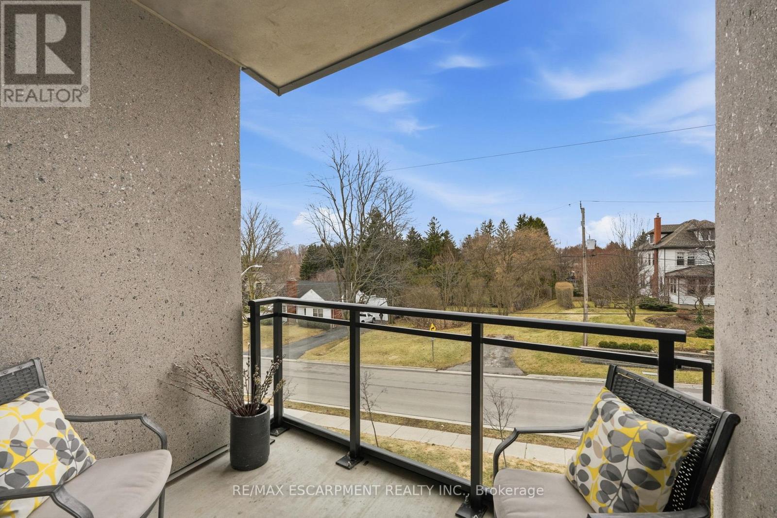 201 - 30 Hamilton Street S, Hamilton, Ontario  L8B 1V8 - Photo 21 - X12894790